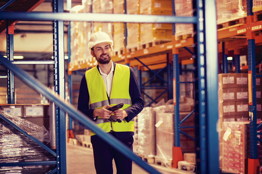 TRANSFORMACIÓN DIGITAL Y CONSUMO MASIVO: DESAFÍOS OPERACIONALES CON LA MIRADA EN EL CONSUMIDOR